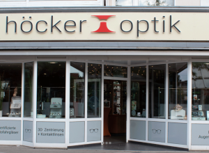  IHR OPTIKER IN HAMBURG!